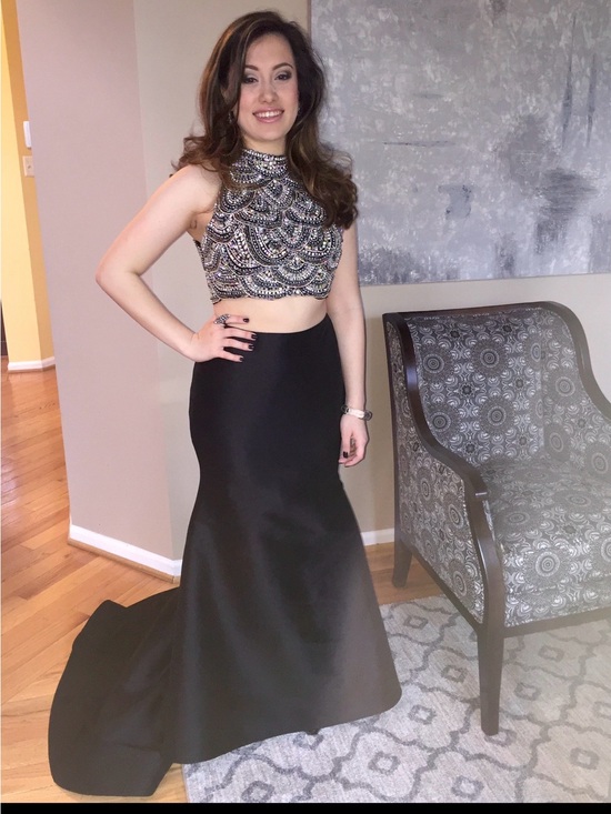 Jovani Dresses & Skirts - Jovani Black Beaded Halter Neck Formal Gown Prom‎ Dress Size 4 Scalloped Bodice